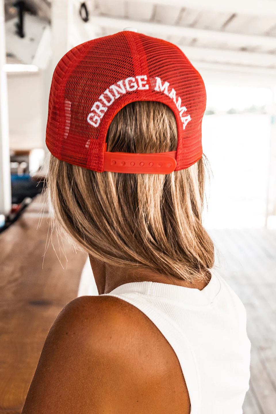 CASQUETTE (R)EVOLUTION grungemama rouge - Image 2