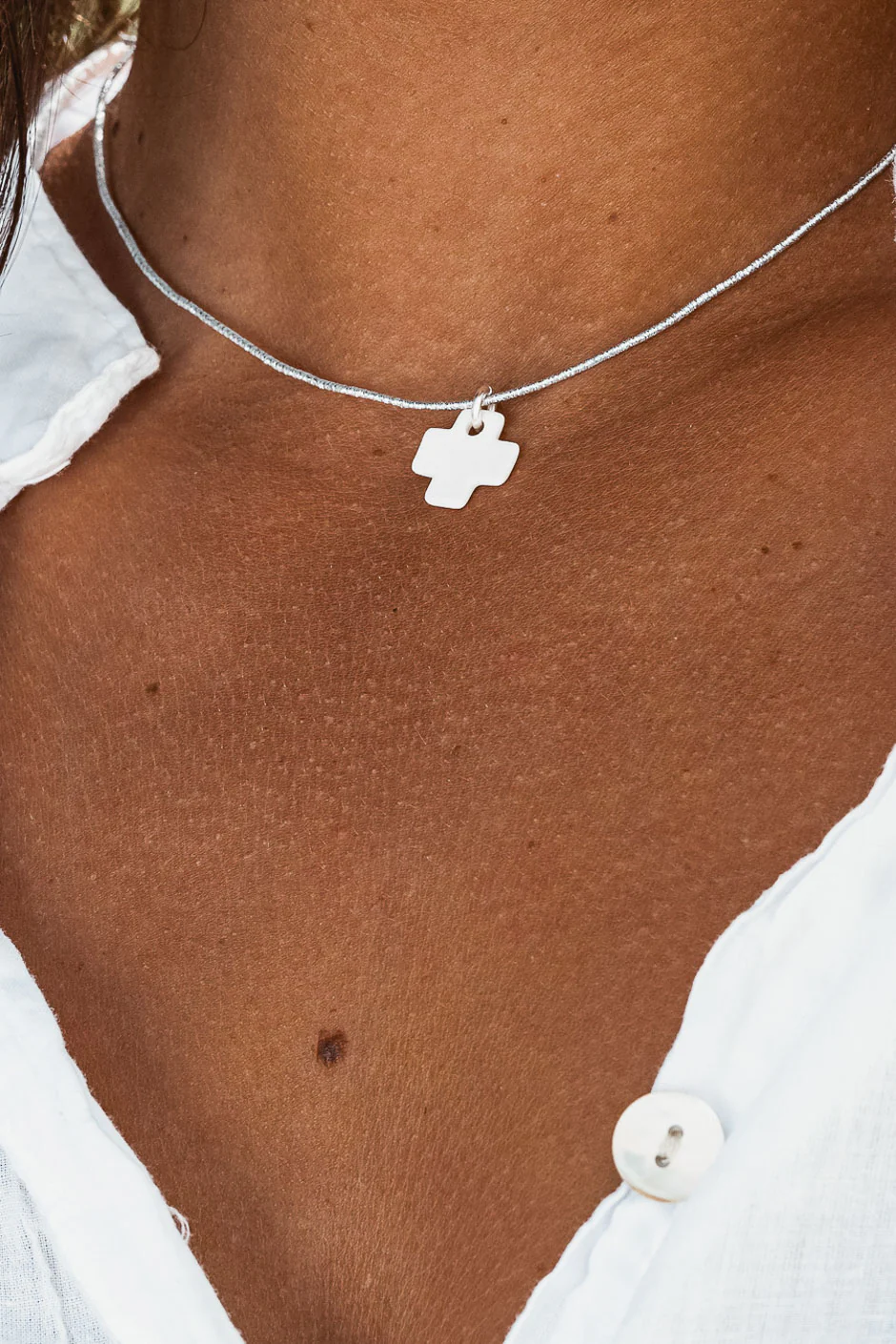 COLLIER CRUZ BLANC - Image 2