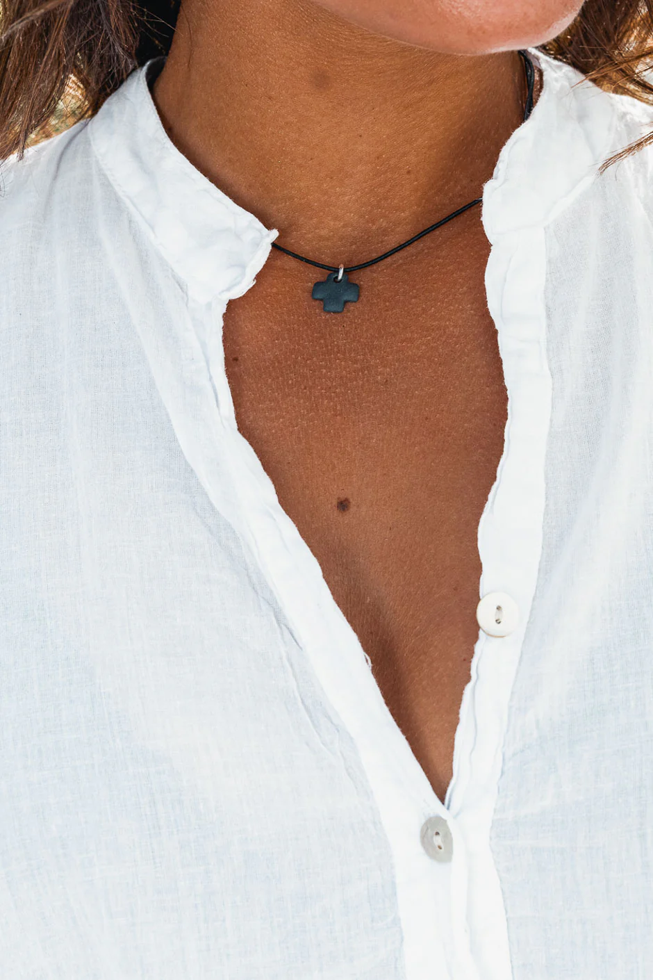 COLLIER CRUZ NOIR - Image 3