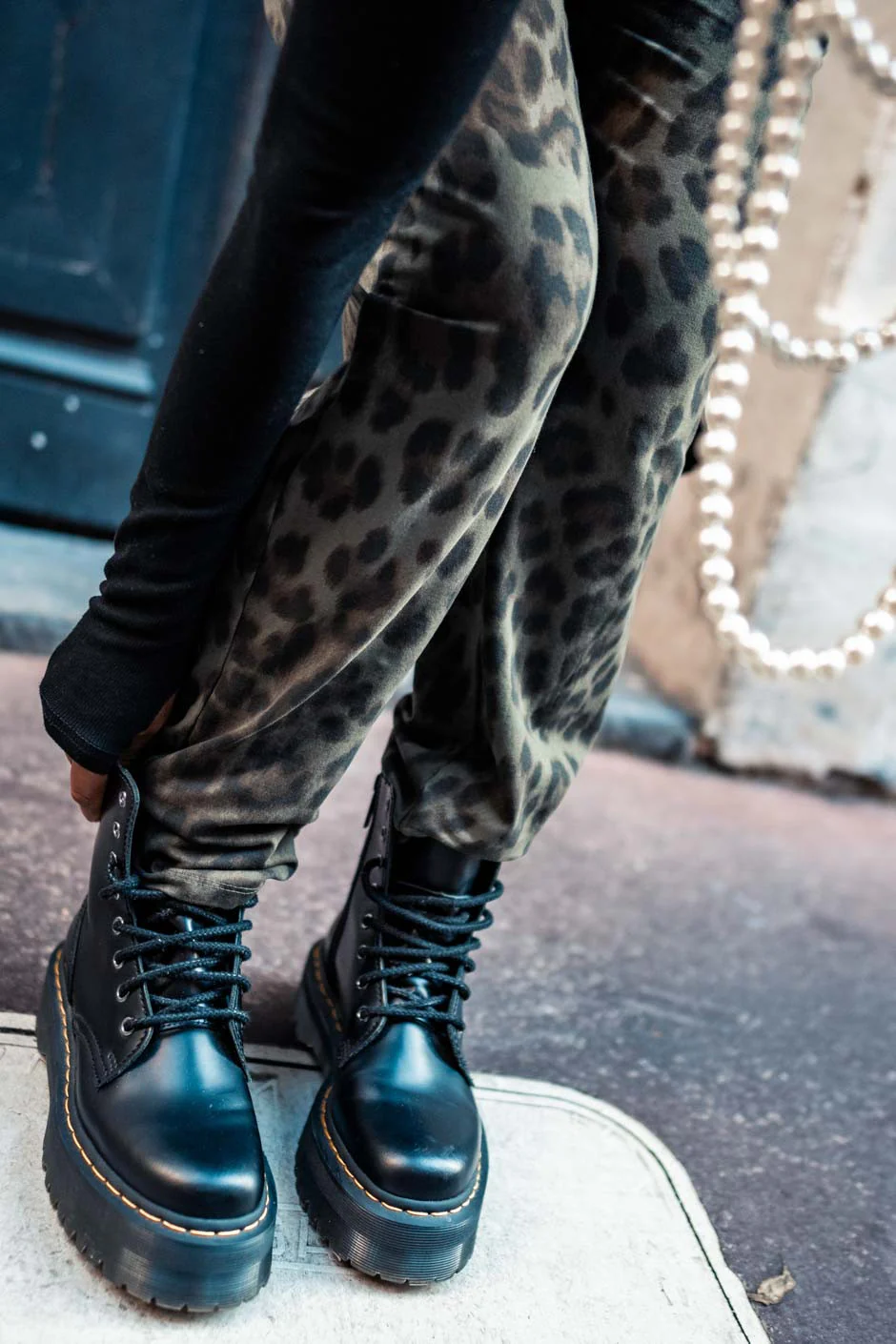 Jogger Sitae leo kaki - Image 3