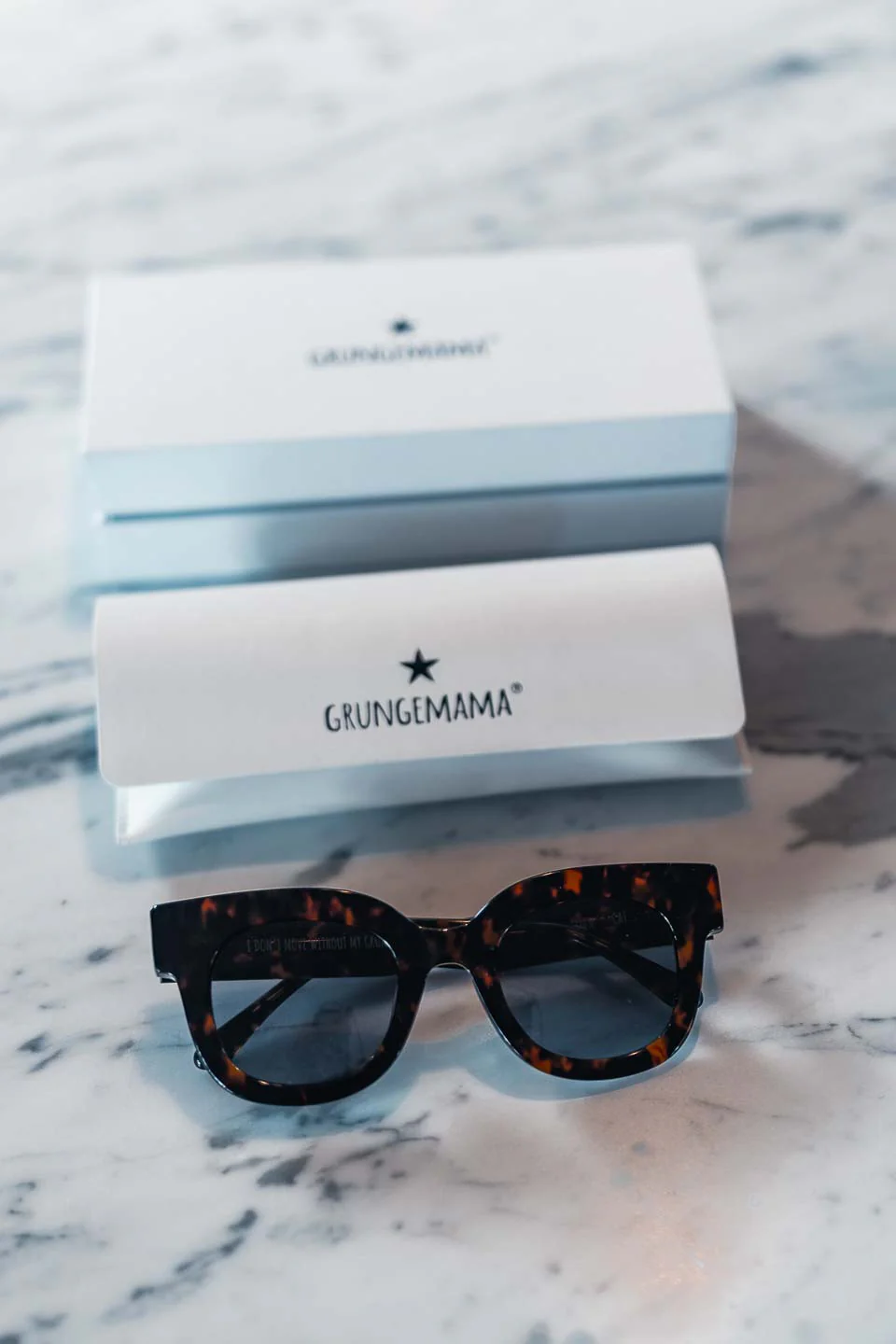 Lunettes de soleil GrungemamaEllen écaille - Image 2