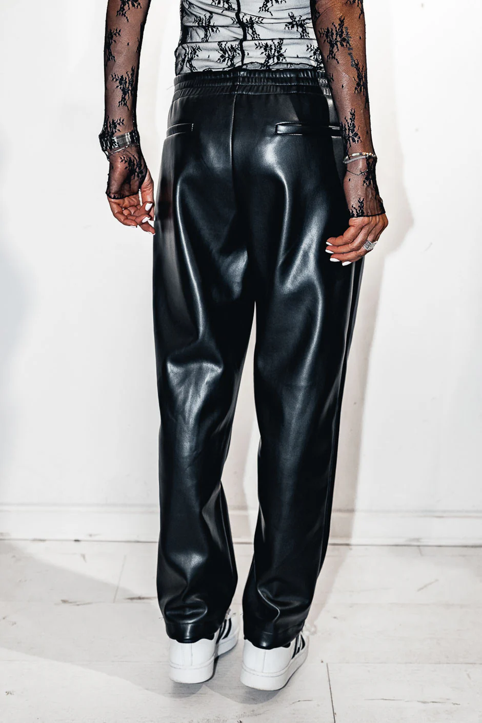 Pantalon Banditas Piccadily simili noir - Image 2
