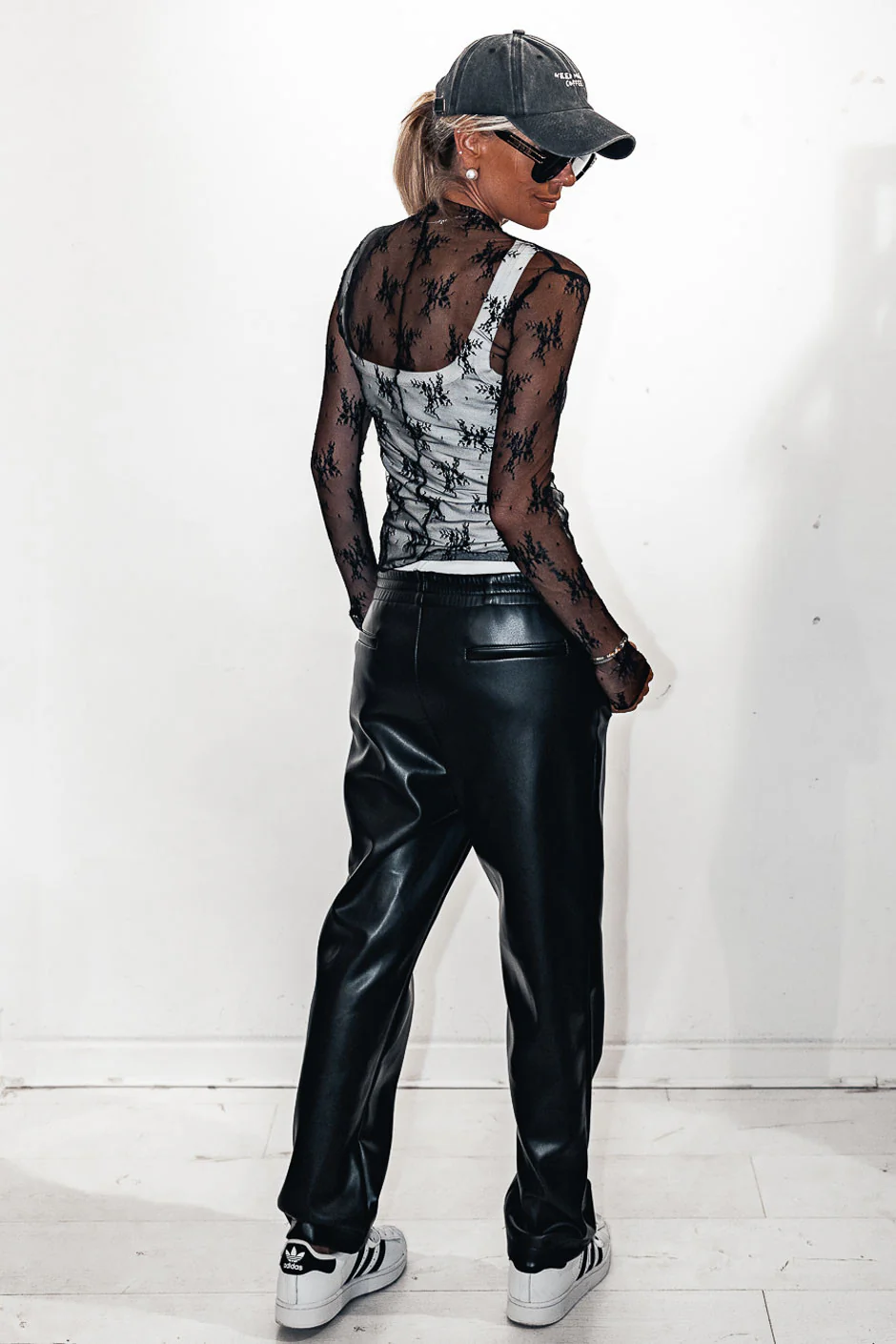 Pantalon Banditas Piccadily simili noir - Image 7