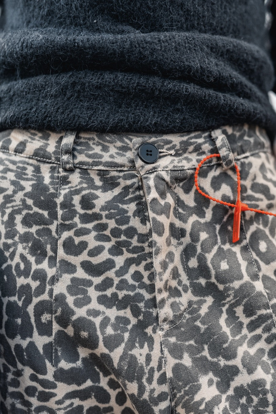 Pantalon Banditas Sam leo - Image 8