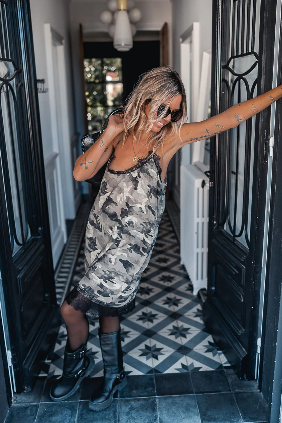 Robe Grungemama Dress night army noir - Image 3