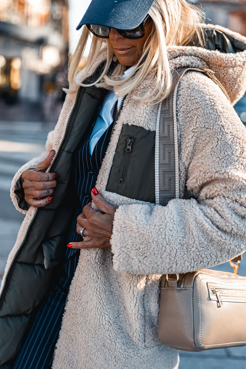 SAC PAOLY CUIR BEIGE - Image 8