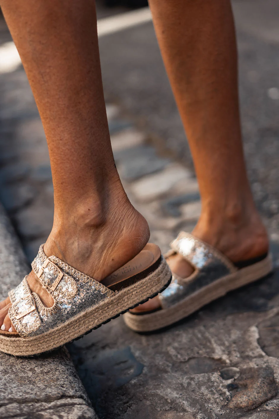 SANDALES MOHANA SILVER - Image 3