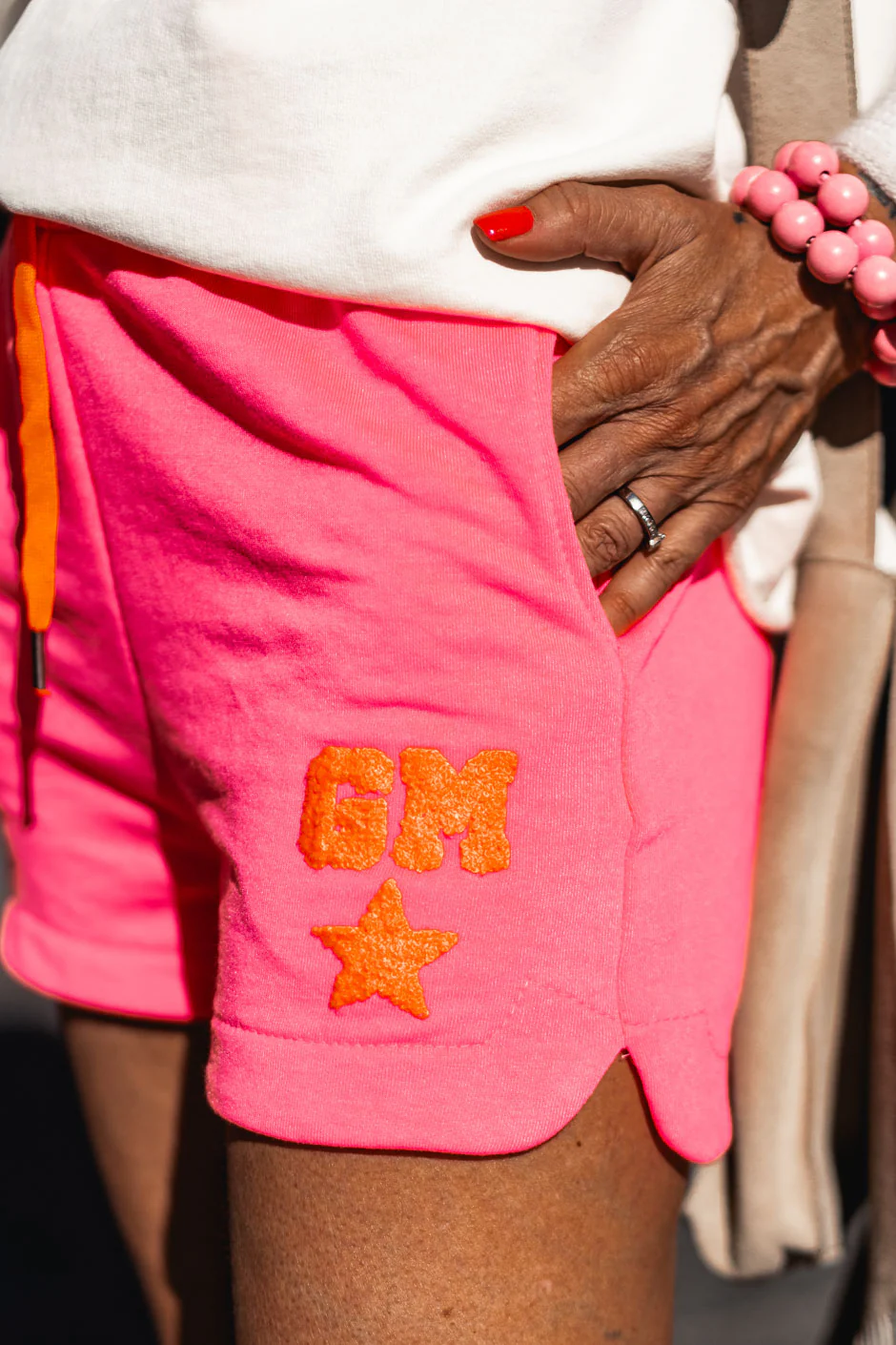 SHORT NEON ROSE - Image 3