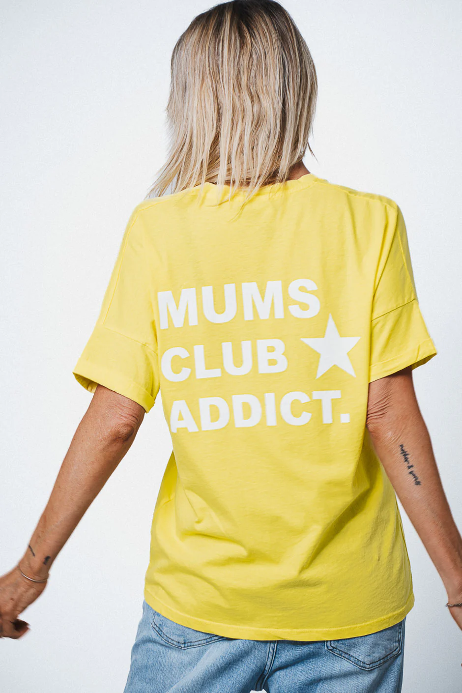 T-SHIRT MUMS ADDICT JAUNE - Image 2