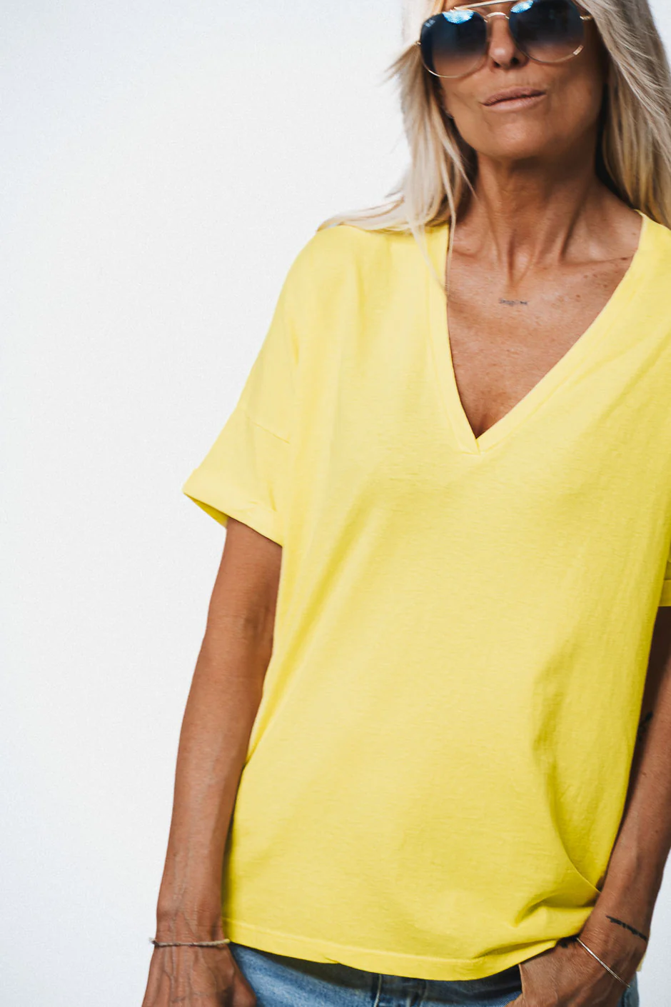 T-SHIRT MUMS ADDICT JAUNE - Image 7